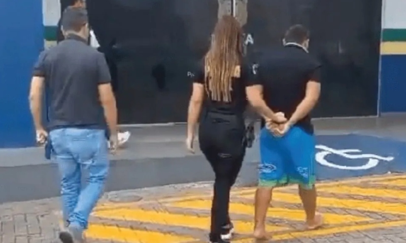 Homem é preso acusado de estupr4r enteadas de 8, 11 e 13 anos no Amazonas