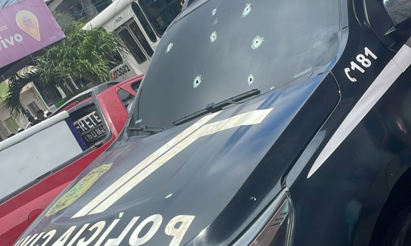 Fuga e tiroteio: bandidos atiram contra a polícia durante perseguição em Manaus; veja vídeos