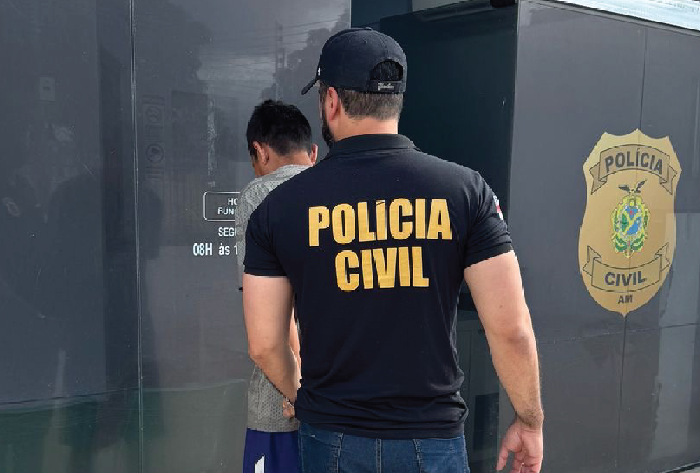 PC prende homem que limpava faca para matar rival no Amazonas