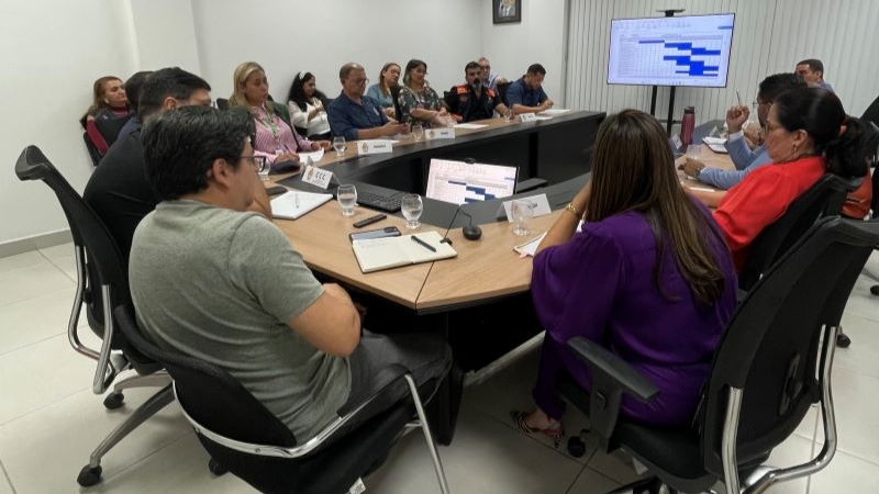 Prefeitura de Manaus debate ações voltadas às áreas de risco na capital