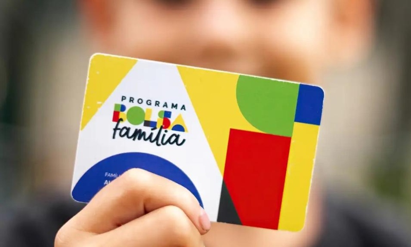 Caixa paga Bolsa Família a beneficiários com NIS de final 4