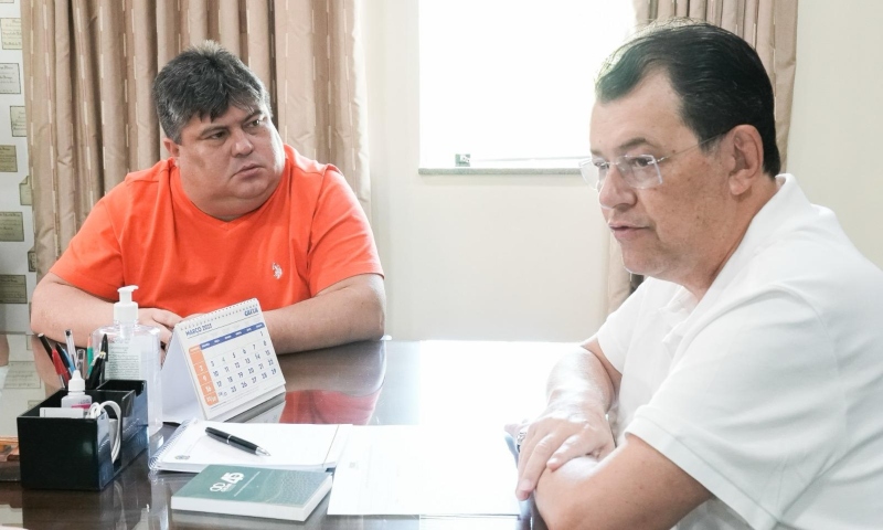 Presidente da CMM convida senador Eduardo Braga para agenda de pautas econômicas no parlamento