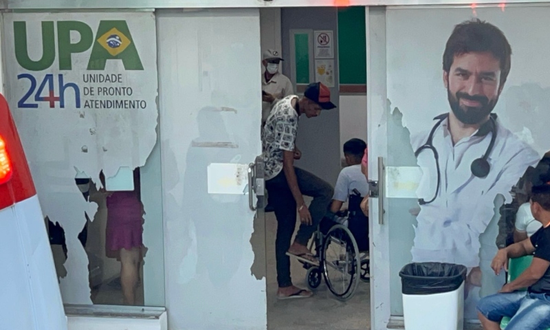 Pacientes denunciam que estão esperando cinco horas para serem atendidos na UPA da Cidade Nova