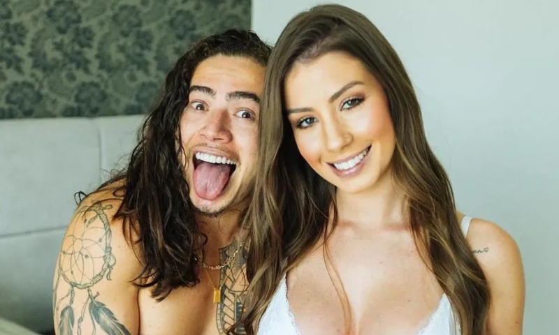 Ex de Whindersson manda recado após internação do humorista em clínica psiquiátrica