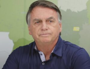 Denúncia de golpe não se sustenta e não vai a lugar nenhum, diz Jair Bolsonaro; veja vídeo