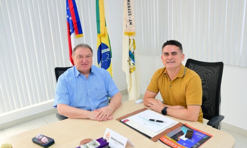David Almeida destaca emenda de R$ 12 milhões do deputado Átila Lins para infraestrutura de Manaus