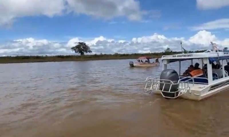 Professor desaparece após naufrágio de barco em Autazes, no Amazonas