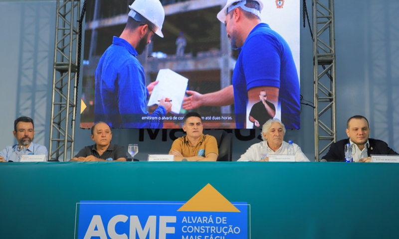 Prefeitura de Manaus fará treinamento para uso do novo sistema do Alvará de Construção Mais Fácil