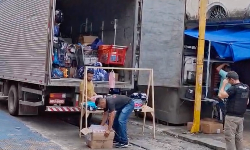 Quadrilha é presa suspeita de roubar drogarias e revender produtos no Centro de Manaus