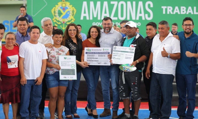 Governador Wilson Lima dá início à entrega de mais de mil kits pelo programa Atualiza Pescador