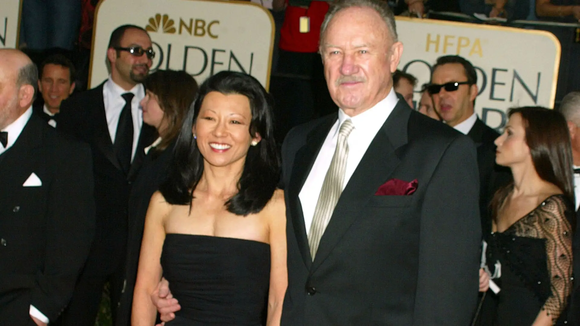 Ator Gene Hackman e sua esposa são encontrados mortos em casa