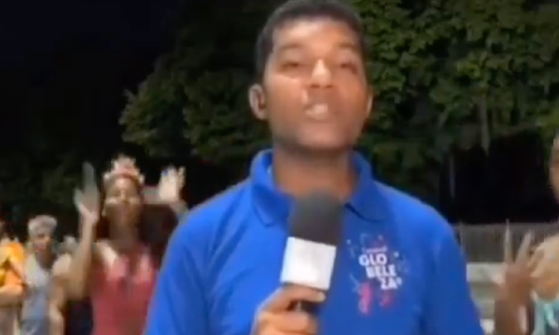 Carnaval no RJ: repórter da Globo tem celular furtado ao vivo; veja vídeo
