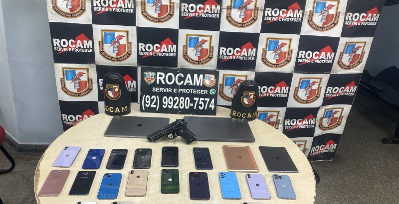 Notebooks, iPhones e armas são apreendidos após denúncia de assalto em Manaus