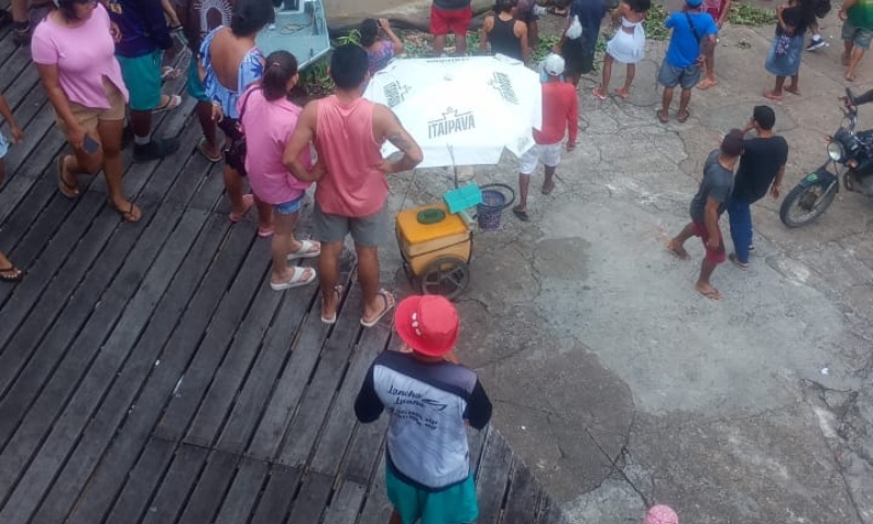 Corpo de segundo jovem filmado se afogando em Parintins é encontrado; veja vídeos
