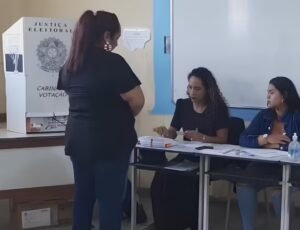 Em 12 municípios do Amazonas, mulheres são a maioria dos eleitores