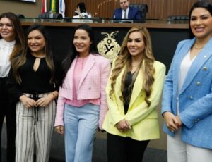 Mulheres ocupam apenas 5 das 24 cadeiras de deputadas estaduais no Amazonas