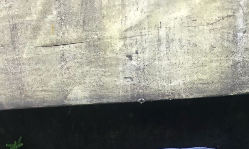 Grave acidente deixa motoqueiro com fratura exposta e agonizando em avenida de Manaus; veja vídeo