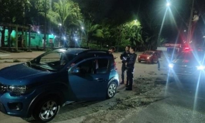 Bandidos sequestram idoso de 87 anos e obrigam a vítima a dirigir durante arrastão em Manaus