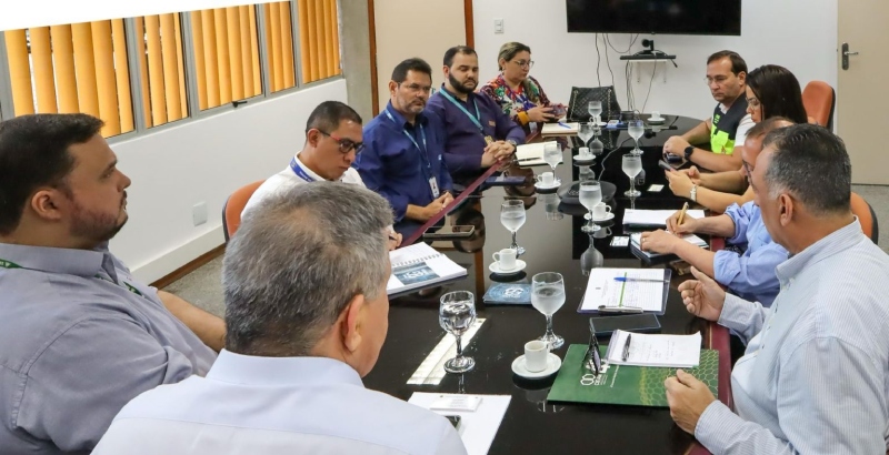 Prefeitura de Manaus e Suframa firmam parceria para otimizar fluxo de veículos no Distrito Industrial