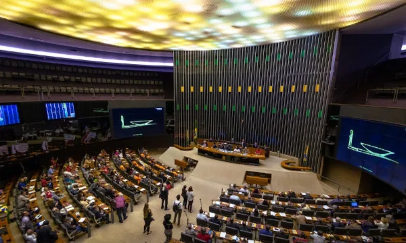 Em meio a disputa, Câmara dos Deputados tenta fechar acordo sobre comissões nesta quinta-feira (13)