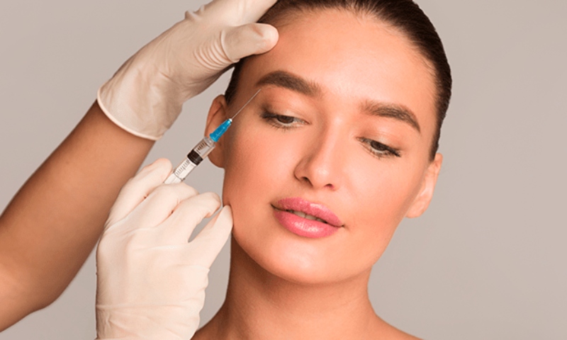 Anvisa emite alerta após casos de botulismo na aplicação de botox