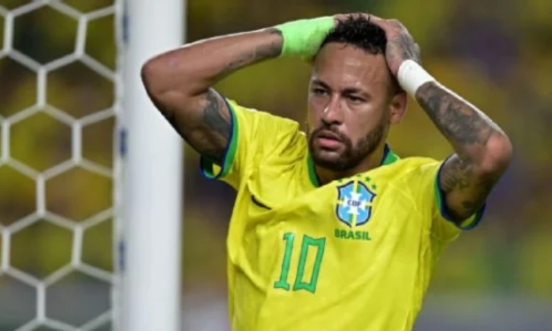 Neymar é cortado da Seleção Brasileira em meio a polêmicas de traição