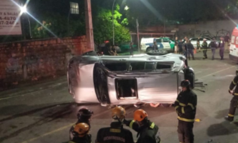 Jovem que morreu durante acidente em Manaus teve pescoço quebrado enquanto curtia rolê em teto solar