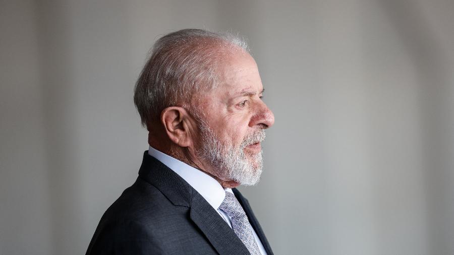 Lula envia nesta terça-feira (18) proposta que isenta IR até R$ 5.000