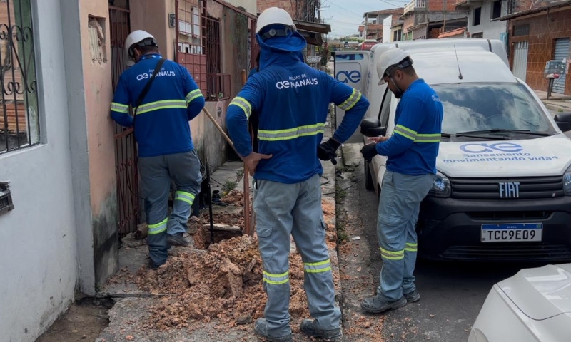Caos no Novo Aleixo: obra irregular da Águas de Manaus deixa casas debaixo d’água; veja vídeo