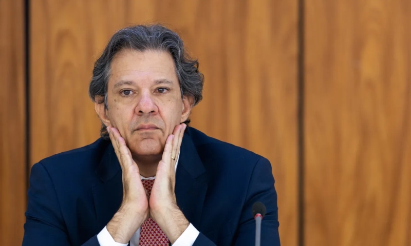 Avaliação negativa de Haddad explode no mercado: o que explica a queda drástica na sua credibilidade?