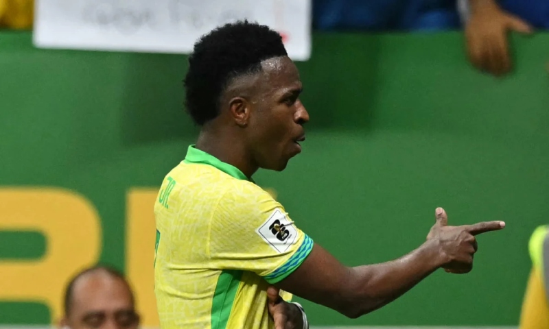 Com gol de Vini Jr., Brasil vence a Colômbia pelas Eliminatórias da Copa do Mundo 2026