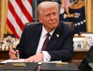Trump revoga status temporário de 530 mil cubanos venezuelanos e haitianos