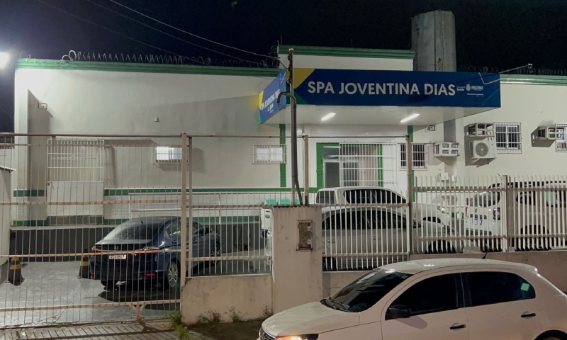 Urgente: homem briga com esposa e acaba morto na Compensa; veja vídeo