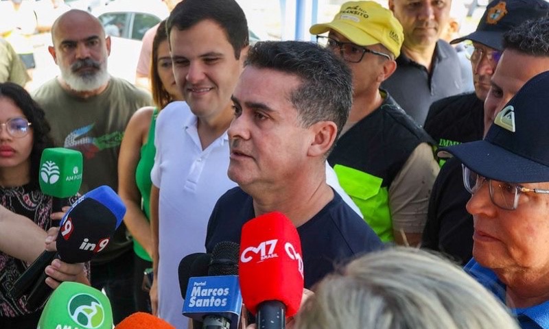 Prefeito David Almeida entrega 6ª intervenção viária do pacote de obras para melhorar trânsito de Manaus