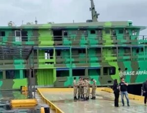Governador Wilson Lima entrega Base Arpão 3 para combater narcotráfico no rio Solimões; veja vídeo