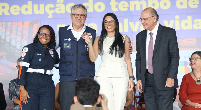 Prefeitura de Manaus recebe ambulâncias do governo federal para expansão da frota do Samu Manaus