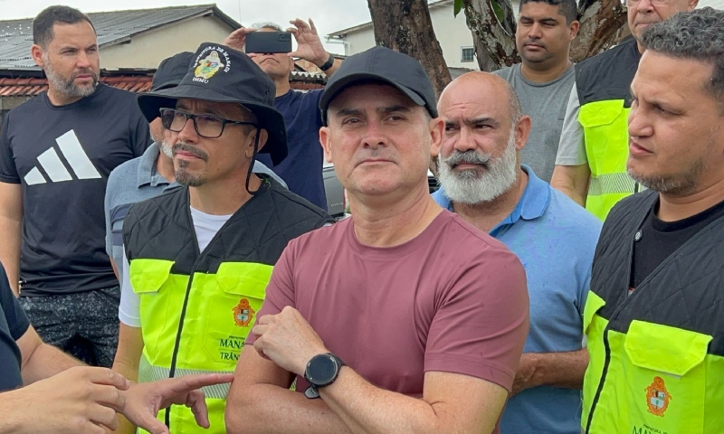 Prefeito David Almeida entrega novas intervenções viárias nas zonas Centro-Sul e Centro-Oeste