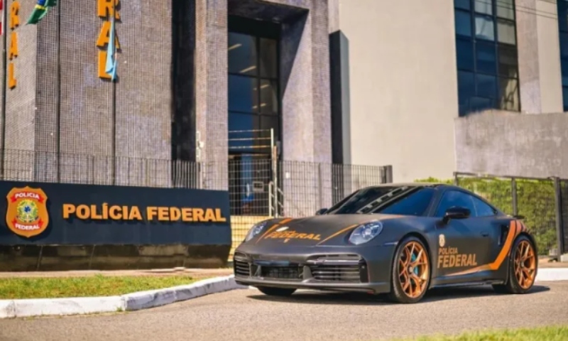 Porsche de R$ 1,5 milhão vira viatura da PF em Santa Catarina