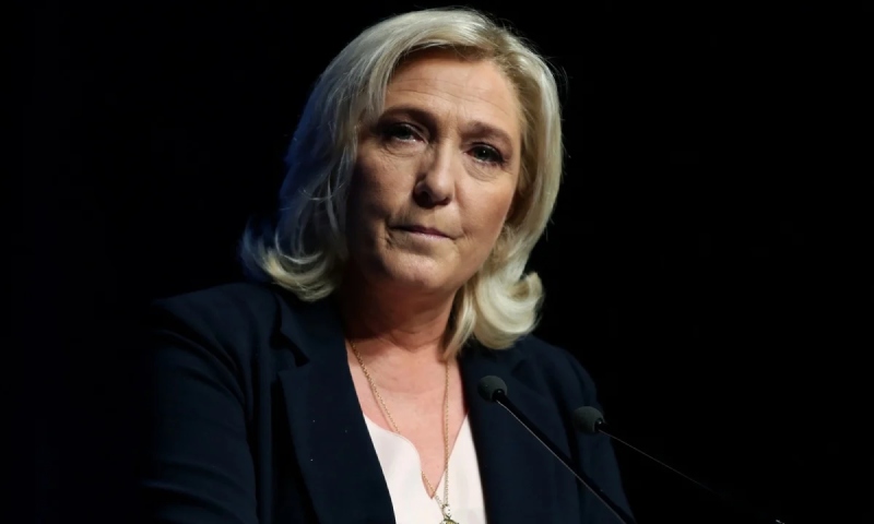 Tribunal francês torna Marine Le Pen inelegível após desvio de fundos da União Europeia