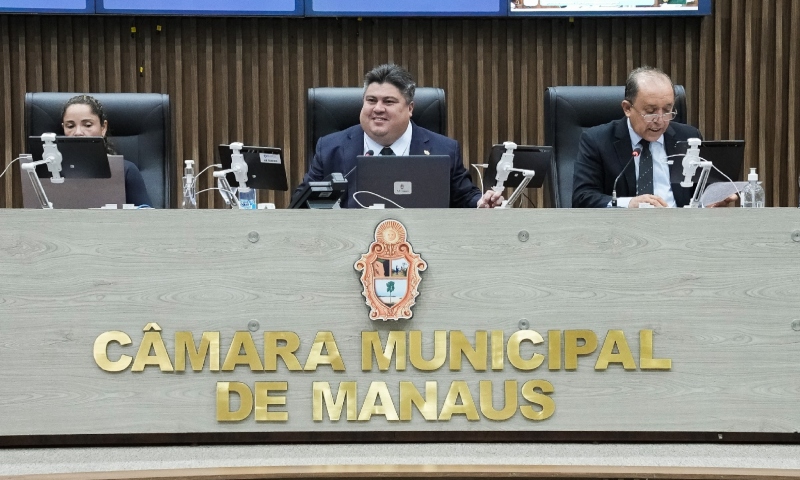 Vereadores debatem segurança pública e início da campanha ‘Abril Azul’ durante Grande Expediente na CMM
