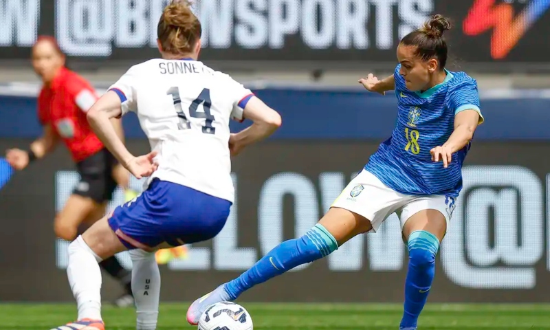 Em 1º amistoso do ano, seleção brasileira feminina perde por 2 a 0 para os EUA