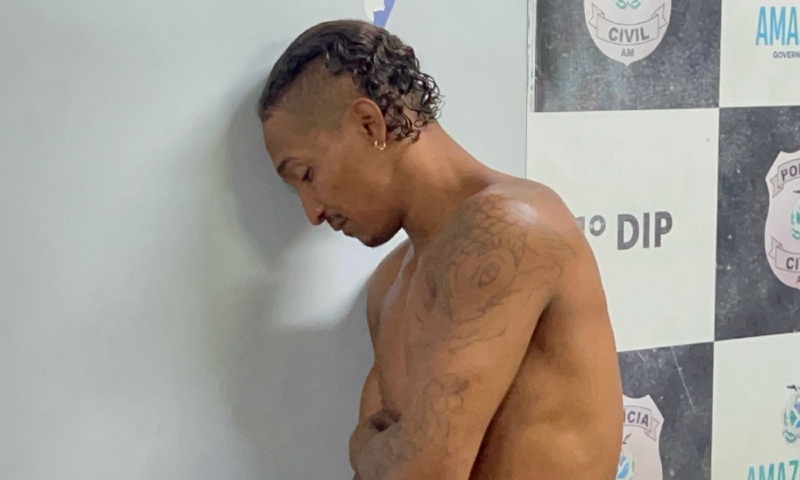 “Deus sabe o que faz”, diz ladrão chorando após ser preso Manaus Moderna; veja vídeo