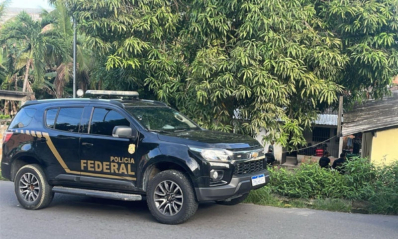 Urgente: Polícia Federal realiza operação e idoso é preso na zona Leste de Manaus; veja vídeos