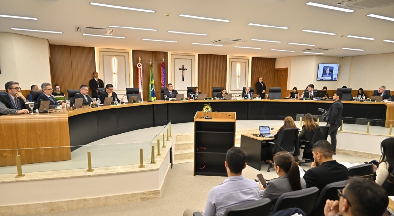 TCE-AM determina que presidente da Câmara de Envira devolva R$ 110 mil aos cofres públicos