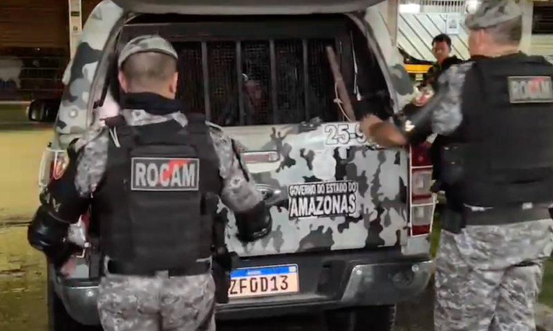 ROCAM prende suspeito com moto roubada na Bola do Coroado; veja vídeo