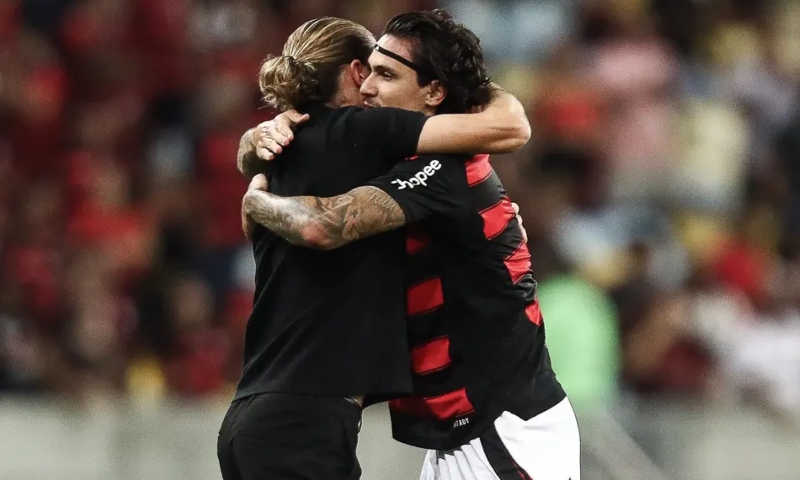 Filipe Luís celebra goleada do Flamengo, mas alerta: ‘Não me iludo’