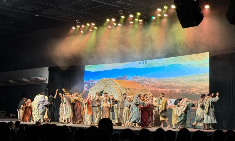 Igreja Presbiteriana realiza o emocionante musical Paixão pela Vida 2025 em Manaus; veja vídeo