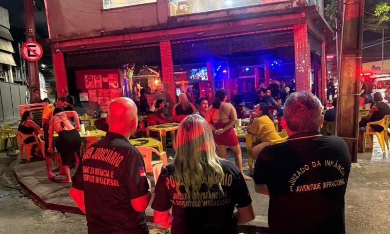 Dez estabelecimentos são vistoriados nas zonas sul e centro-sul de Manaus