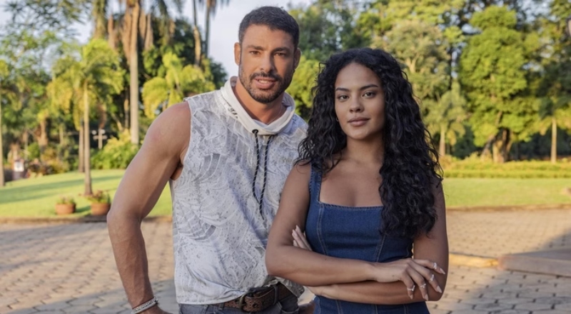 Após briga, Bella Campos e Cauã Reymond são substituídos por dublês em cena de novela
