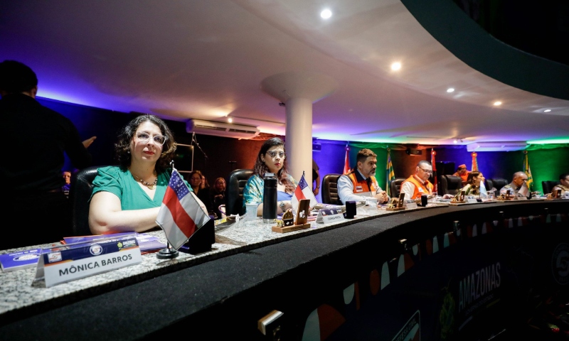 Rosemary Costa Pinto é homenageada com medalha que leva seu nome em evento da Defesa Civil do Amazonas